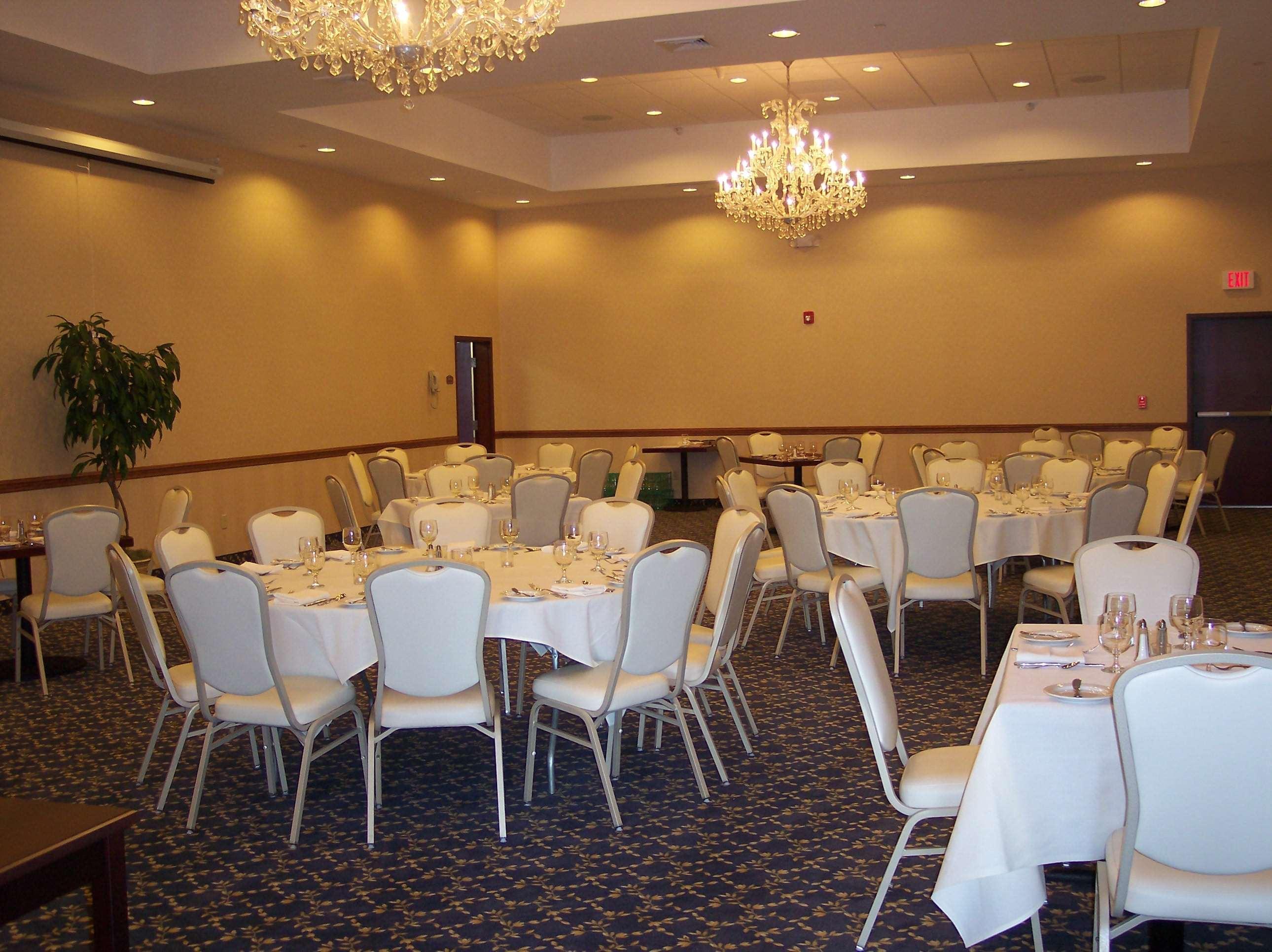 Best Western Plus Ticonderoga Restaurace fotografie